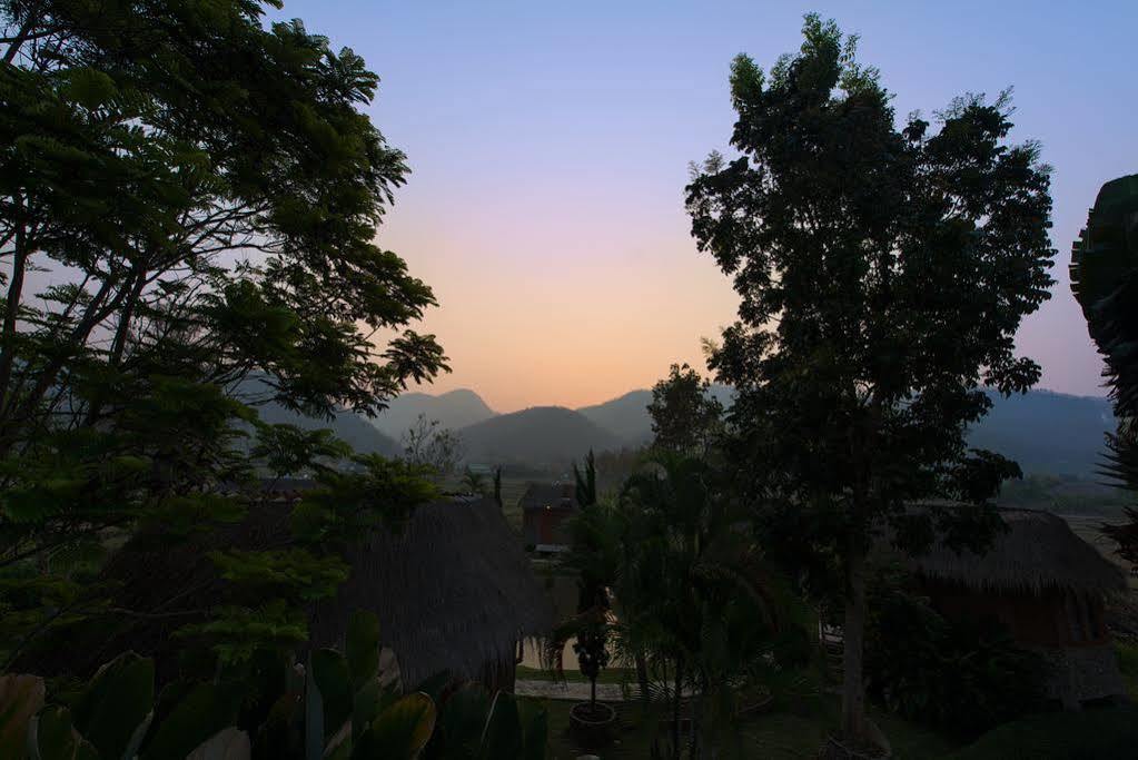 The Countryside Pai Hotel Exterior photo