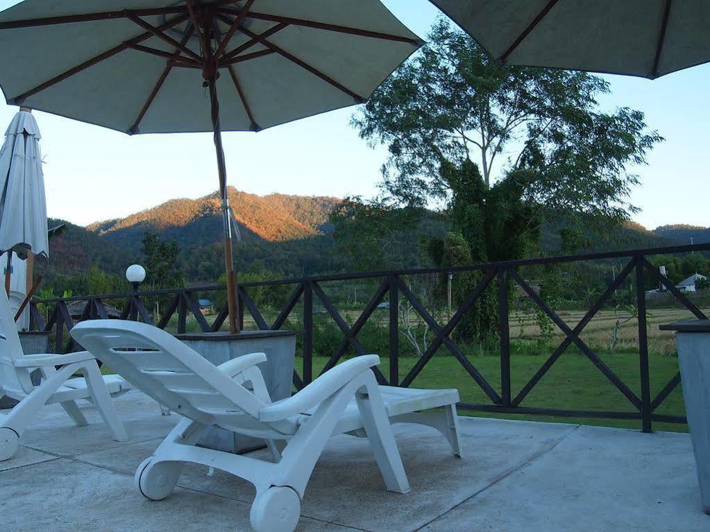 The Countryside Pai Hotel Exterior photo