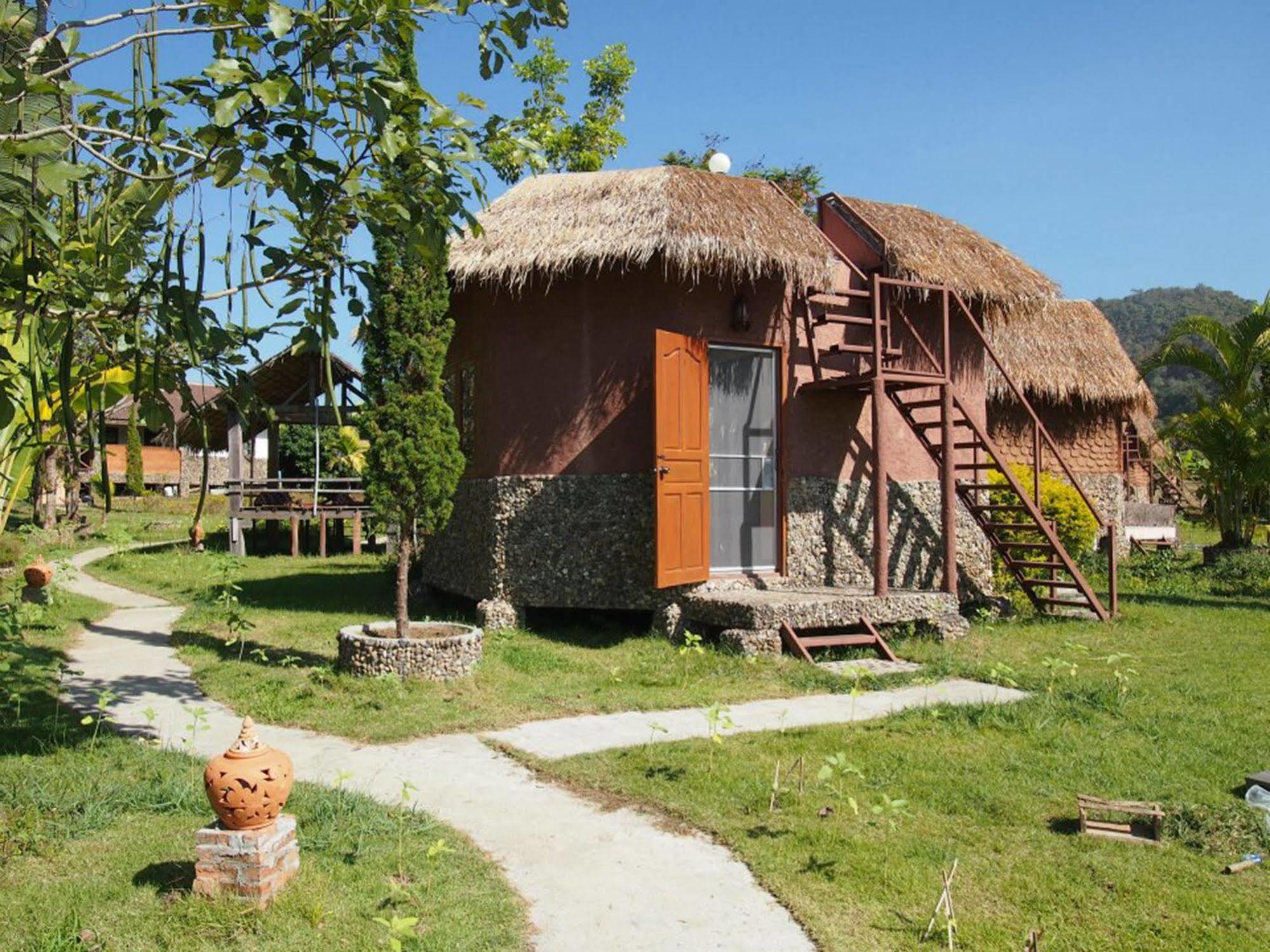 The Countryside Pai Hotel Exterior photo